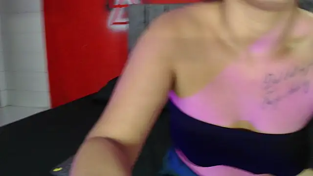 dirty couple22 online show from November 23, 2025, 1:44 pm