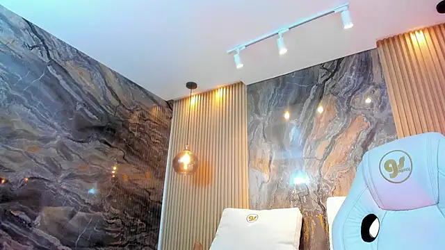 ella harper online show from February 8, 2025, 6:12 am