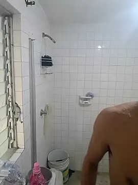 Snapshot of elcobin chatting on February 10, 2025, 12:30 am elcobin online show from February 10, 2025, 12:30 am