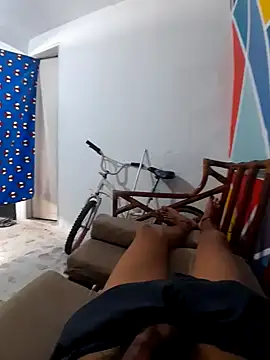 Snapshot of elcobin chatting on February 12, 2025, 4:33 pm elcobin online show from February 12, 2025, 4:33 pm