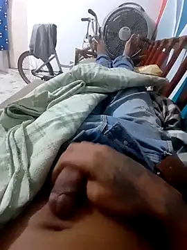 Snapshot of elcobin chatting on February 15, 2025, 1:27 pm elcobin online show from February 15, 2025, 1:27 pm