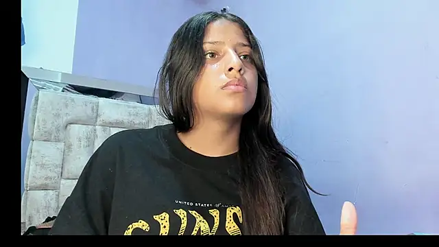 Snapshot of ReisheII_Andersom chatting on January 31, 2025, 9:26 pm ReisheII Andersom online show from January 31, 2025, 9:26 pm