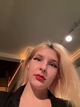 XMelissaX online show from December 1, 2025, 10:48 pm