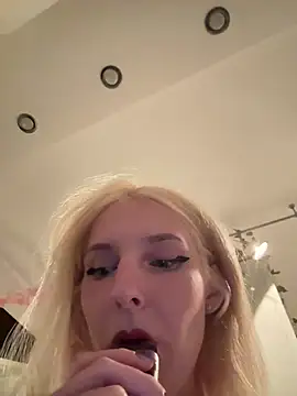 XMelissaX online show from July 4, 2026, 8:48 pm