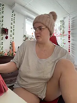 Snapshot of Sweetleeahxx chatting on March 15, 2026, 5:52 pm Sweetleeahxx online show from March 15, 2026, 5:52 pm