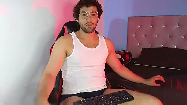 FreyrStyle online show from January 6, 2025, 3:42 am