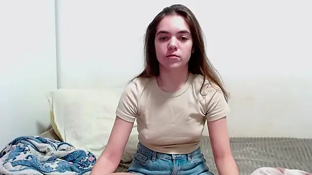 Snapshot of SallyMkn chatting on December 15, 2024, 1:00 pm SallyMkn online show from December 15, 2024, 1:00 pm