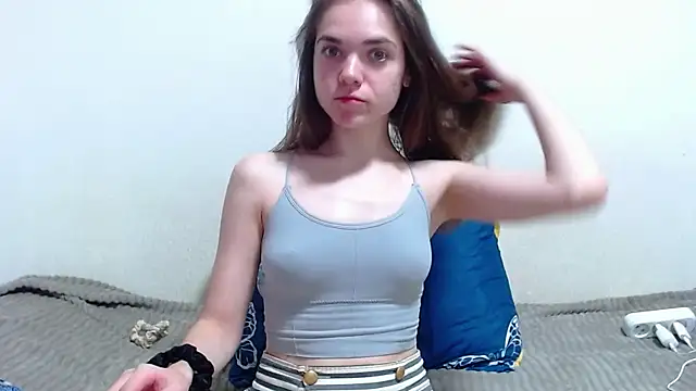 Snapshot of SallyMkn chatting on September 10, 2025, 5:57 pm SallyMkn online show from September 10, 2025, 5:57 pm