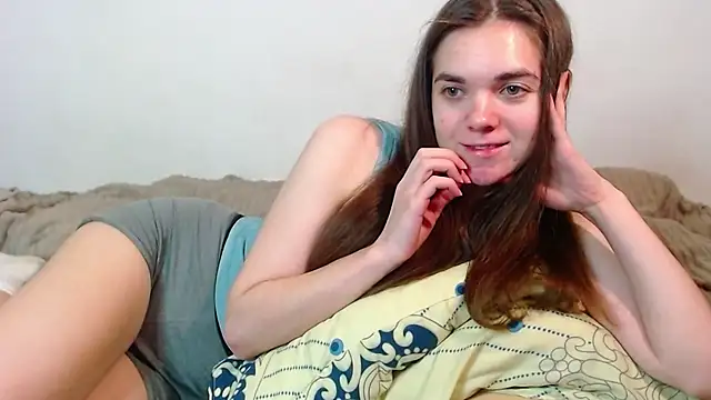 Snapshot of SallyMkn chatting on November 22, 2025, 1:43 pm SallyMkn online show from November 22, 2025, 1:43 pm