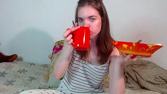 SallyMkn online show from February 24, 2026, 4:27 pm