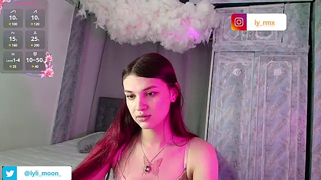 Snapshot of lylita2 chatting on December 18, 2024, 2:21 am lylita2 online show from December 18, 2024, 2:21 am