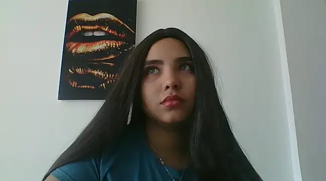 Miapeyton online show from December 2, 2024, 3:25 pm