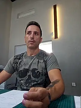 Lucas   81 online show from October 25, 2025, 8:00 am