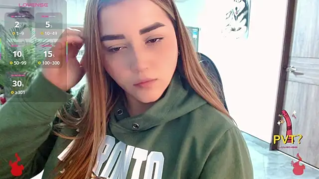 Lucia star   online show from December 2, 2025, 11:56 pm