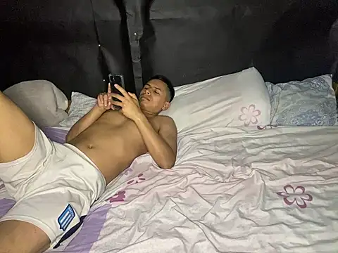 Romax2 online show from January 14, 2025, 4:47 am