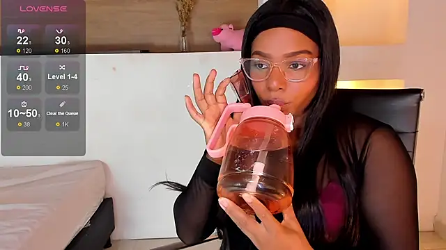 IvyBliss8 online show from January 15, 2025, 11:53 am