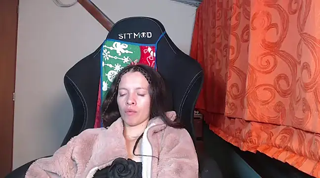 Snapshot of sweetdam12 chatting on December 28, 2024, 11:26 pm sweetdam12 online show from December 28, 2024, 11:26 pm