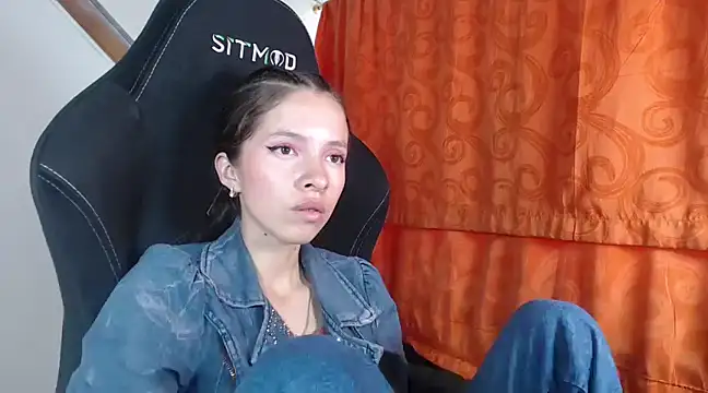 Snapshot of sweetdam12 chatting on February 20, 2025, 8:25 pm sweetdam12 online show from February 20, 2025, 8:25 pm