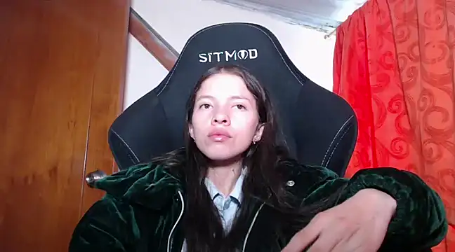 Snapshot of sweetdam12 chatting on March 10, 2025, 8:12 pm sweetdam12 online show from March 10, 2025, 8:12 pm