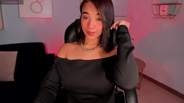 CarlaSmithX online show from February 20, 2025, 4:07 am