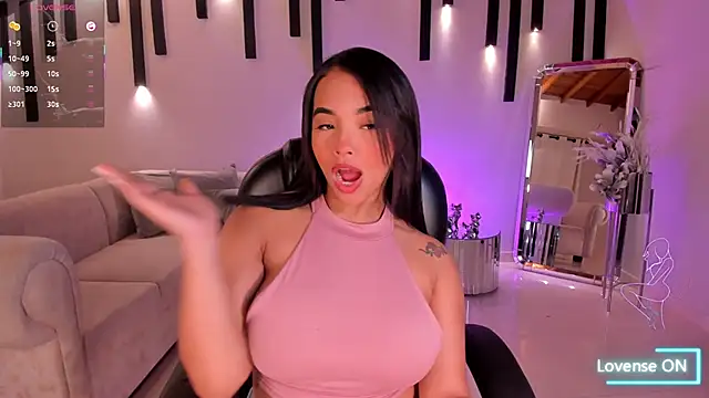 CarlaSmithX online show from September 22, 2025, 5:09 am