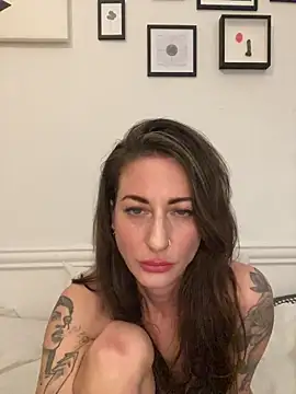 Thunder-Cunt online show from February 26, 2026, 9:47 pm