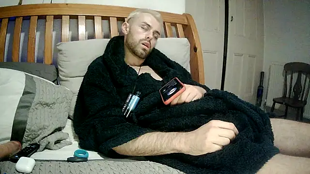 addicktedGT online show from October 5, 2025, 11:02 pm