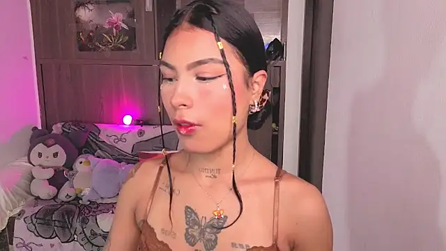 Snapshot of Dolcee_zoe chatting on May 27, 2026, 10:07 pm Dolcee zoe online show from May 27, 2026, 10:07 pm