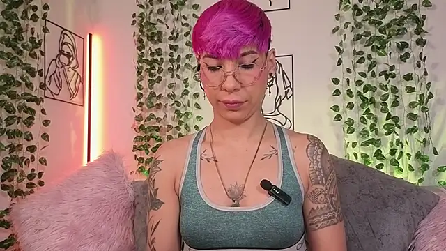 MiaMorgan  online show from March 10, 2026, 2:11 pm