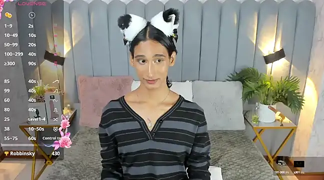 skyyfoxpraga online show from January 17, 2025, 10:23 pm