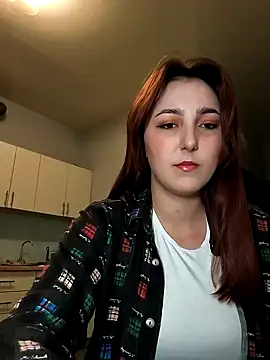 MiaStika online show from December 8, 2024, 5:01 pm