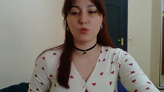 MiaStika online show from March 18, 2025, 9:10 pm