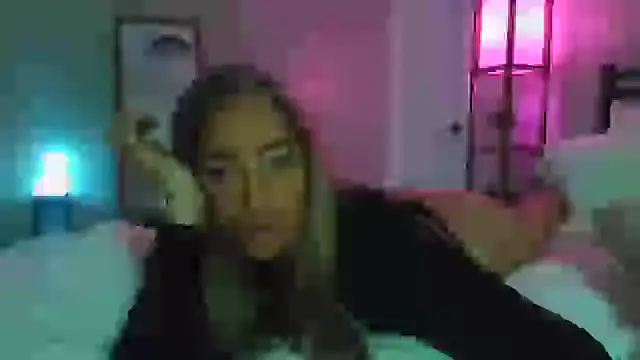 sunshinekisses online show from January 20, 2025, 2:14 pm