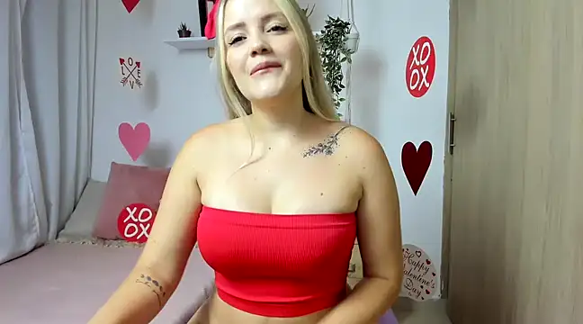 Snapshot of sally_smiling chatting on February 14, 2025, 8:21 am sally smiling online show from February 14, 2025, 8:21 am