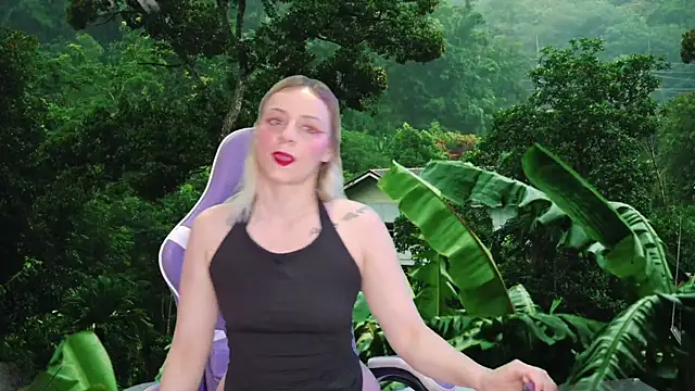 Snapshot of Dolce--Mia---Bianchi__07 chatting on January 26, 2025, 11:29 pm Dolce--Mia---Bianchi 07 online show from January 26, 2025, 11:29 pm