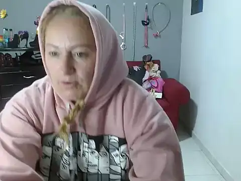 emperabigbootybigass online show from February 12, 2025, 12:12 pm