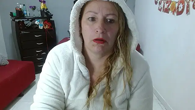 emperabigbootybigass online show from February 28, 2025, 12:31 pm