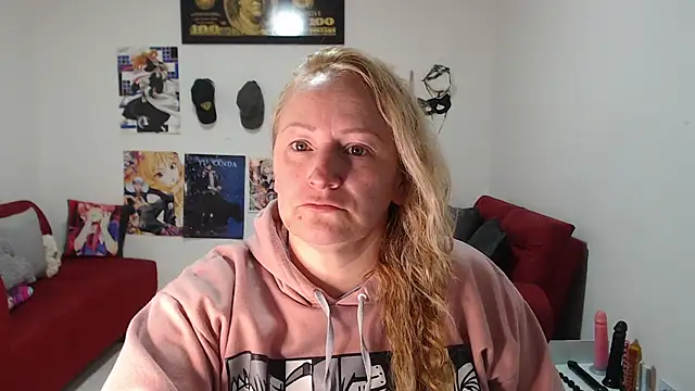 emperabigbootybigass online show from September 15, 2025, 12:27 pm