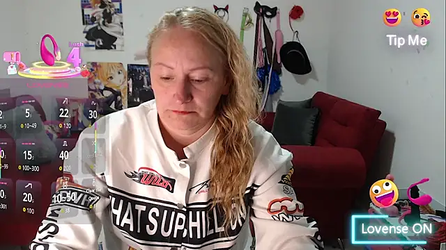 emperabigbootybigass online show from October 24, 2025, 12:23 pm