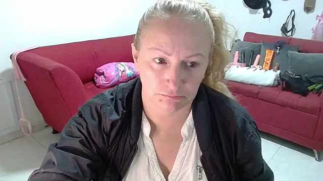 Snapshot of emperabigbootybigass chatting on February 12, 2026, 12:22 pm emperabigbootybigass online show from February 12, 2026, 12:22 pm