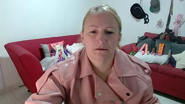 Snapshot of emperabigbootybigass chatting on February 27, 2026, 12:16 pm emperabigbootybigass online show from February 27, 2026, 12:16 pm