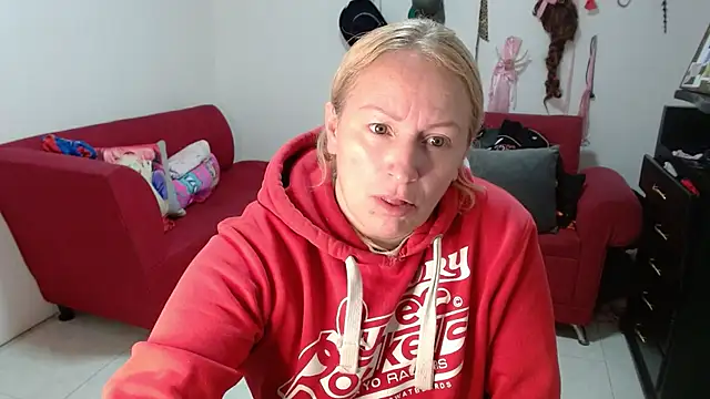 emperabigbootybigass online show from March 12, 2026, 12:33 pm