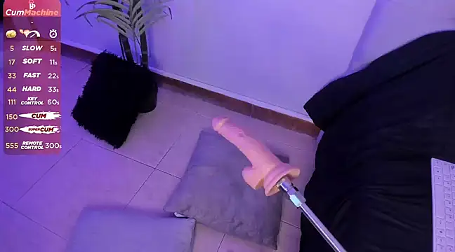 Snapshot of Manu_Velez chatting on December 4, 2024, 5:11 pm Manu Velez online show from December 4, 2024, 5:11 pm