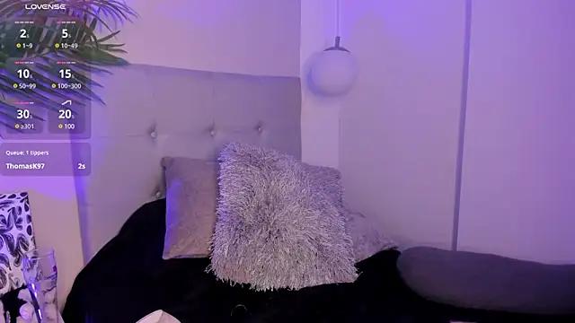 Snapshot of Manu_Velez chatting on January 5, 2025, 5:51 pm Manu Velez online show from January 5, 2025, 5:51 pm