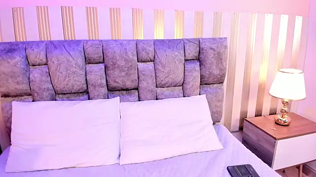 Snapshot of nova_lane chatting on October 9, 2025, 8:18 pm nova lane online show from October 9, 2025, 8:18 pm