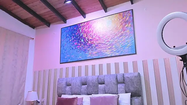 Snapshot of nova_lane chatting on November 7, 2025, 2:55 am nova lane online show from November 7, 2025, 2:55 am