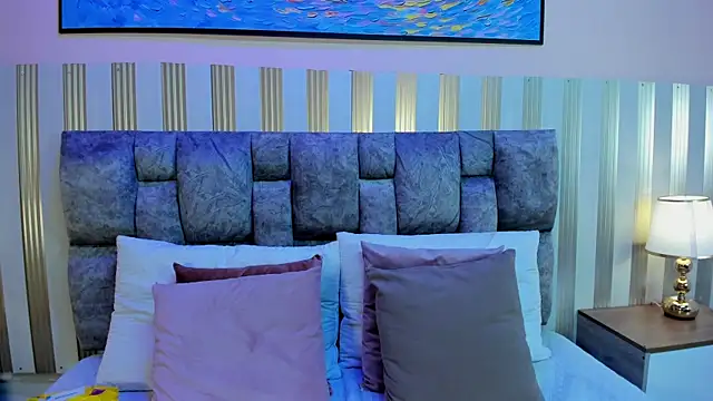 Snapshot of nova_lane chatting on November 9, 2025, 7:34 pm nova lane online show from November 9, 2025, 7:34 pm