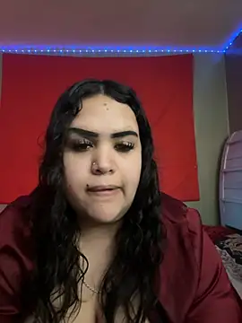 Snapshot of iTrapXXXBACKUP chatting on January 12, 2025, 7:53 pm iTrapXXXBACKUP online show from January 12, 2025, 7:53 pm