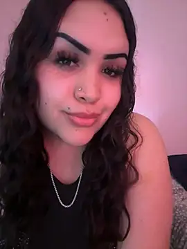 Snapshot of iTrapXXXBACKUP chatting on March 22, 2025, 9:21 pm iTrapXXXBACKUP online show from March 22, 2025, 9:21 pm