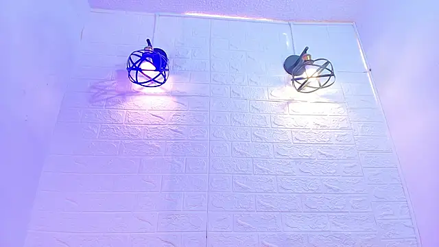 miku katsuragi online show from December 18, 2025, 7:42 pm